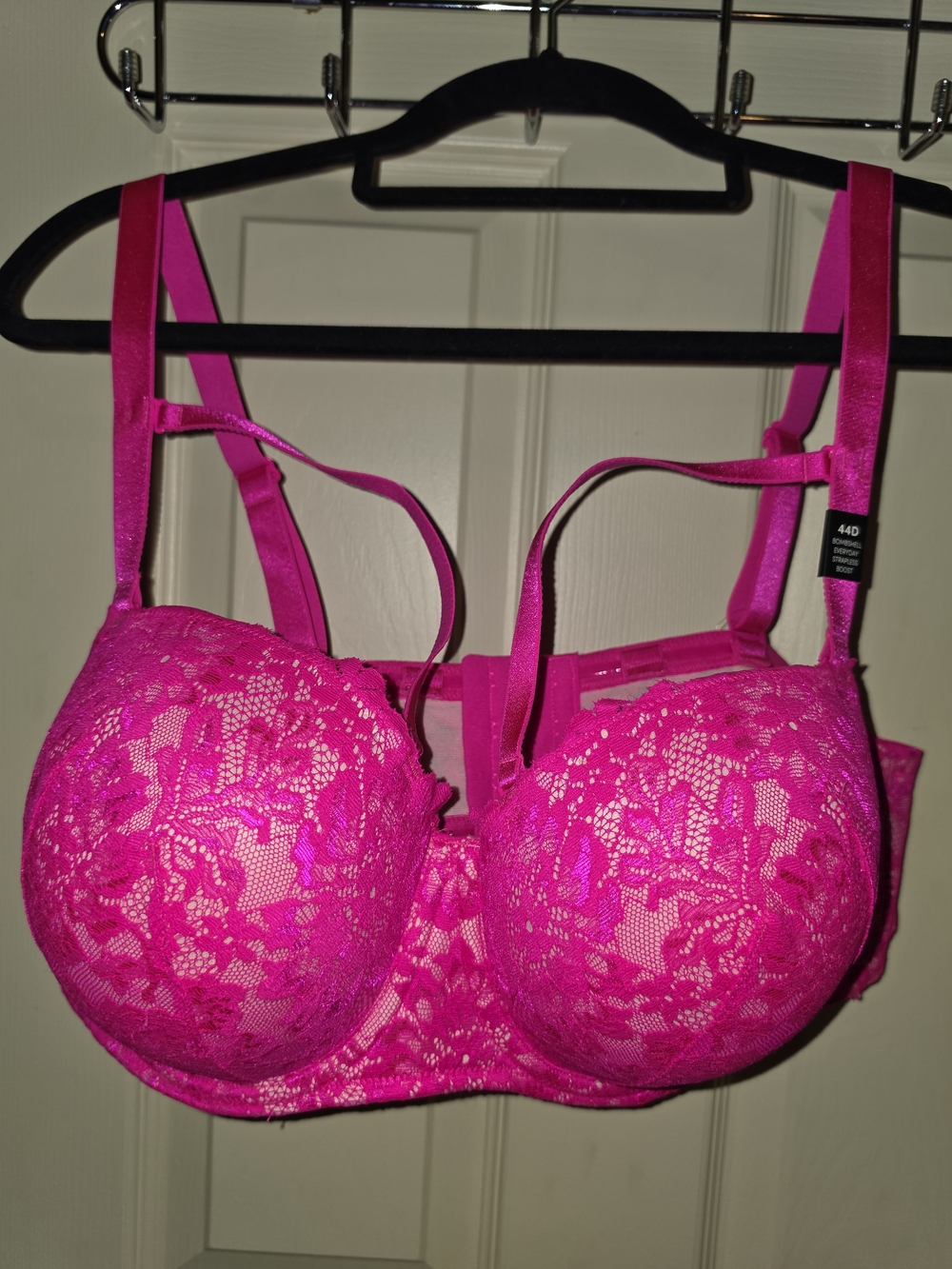 torrid Hot Pink Lace Strapless/Customizable Bra